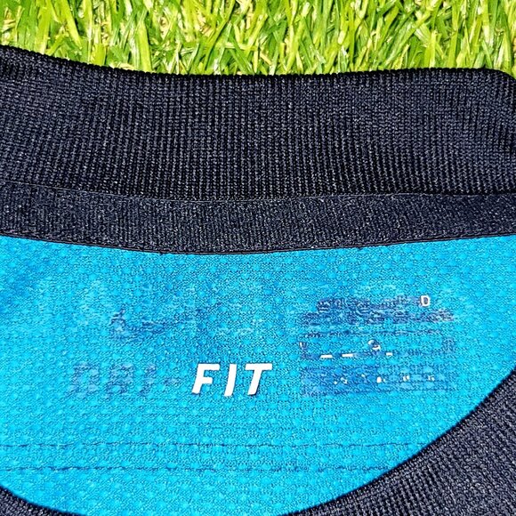 Henry Arsenal 2011 2012 Long Sleeve Away Soccer Jersey Shirt L SKU# 423984-472 - Picture 6 of 9